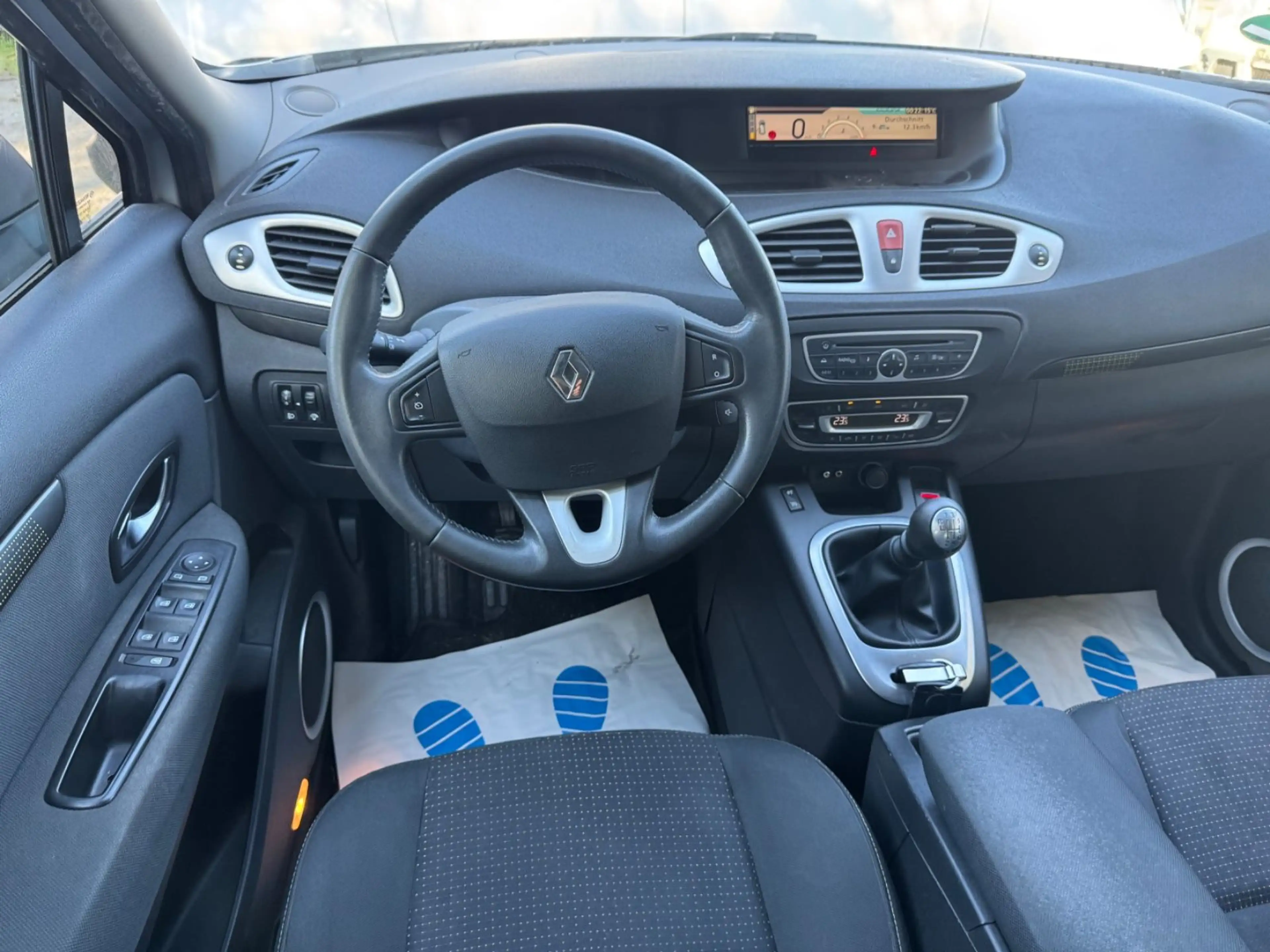 Renault Scenic III GrandDynamique *7Sitze*TÜVService neu — photo 12