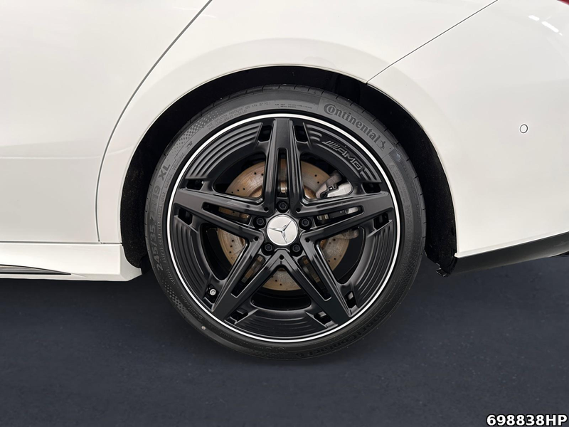 Mercedes-Benz CLA 35 AMG 4M Pano NightII Aero+ Multibeam 19"LM — photo 5