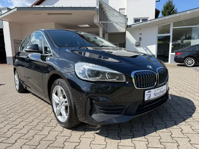 BMW 225 2 Active Tourer 225 xe Sport Line Automatik