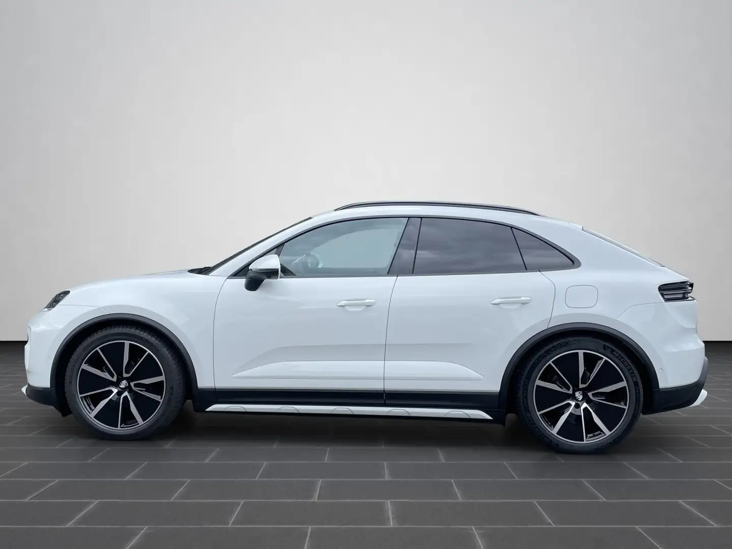 Porsche Macan Pano.,Luftfed.,BOSE,Beifahrerdisplay,Matri Weiß - 2