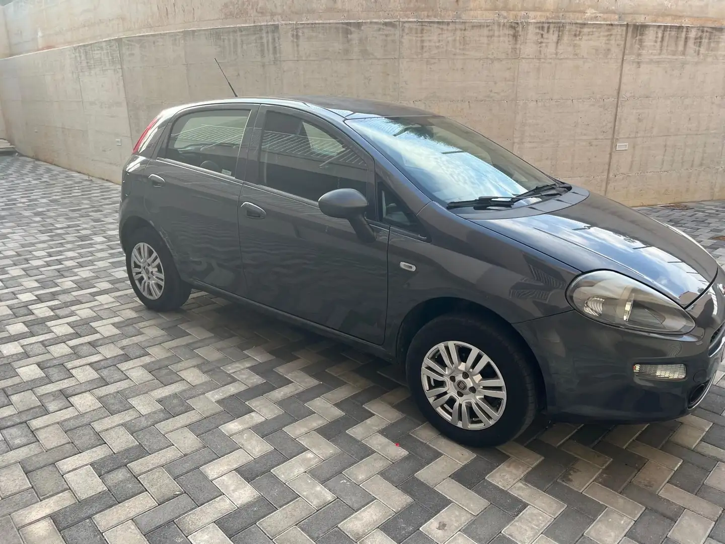 Fiat Punto Evo 1.4 Natural Power Grigio - 2
