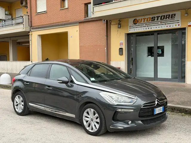 Citroen DS5 DS5 2.0 hdi So Chic s/t.panor. 160cv auto