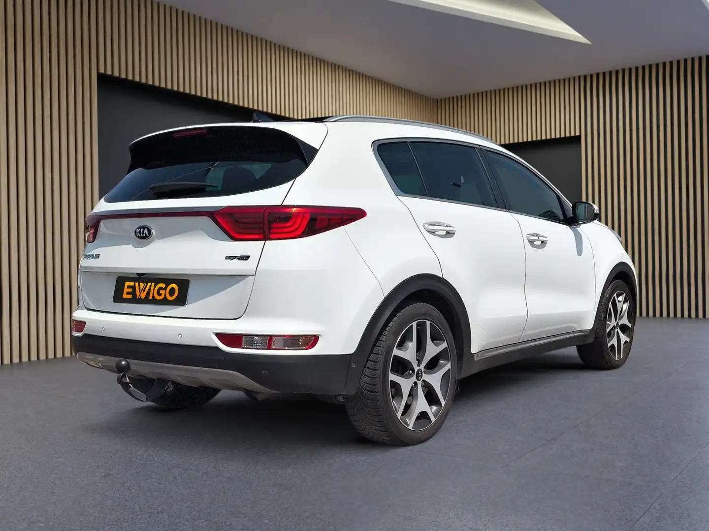 Kia Sportage 1.7 CRDI 140 GT LINE PACK PREMIUM 4X2 DCT / Entret - 2