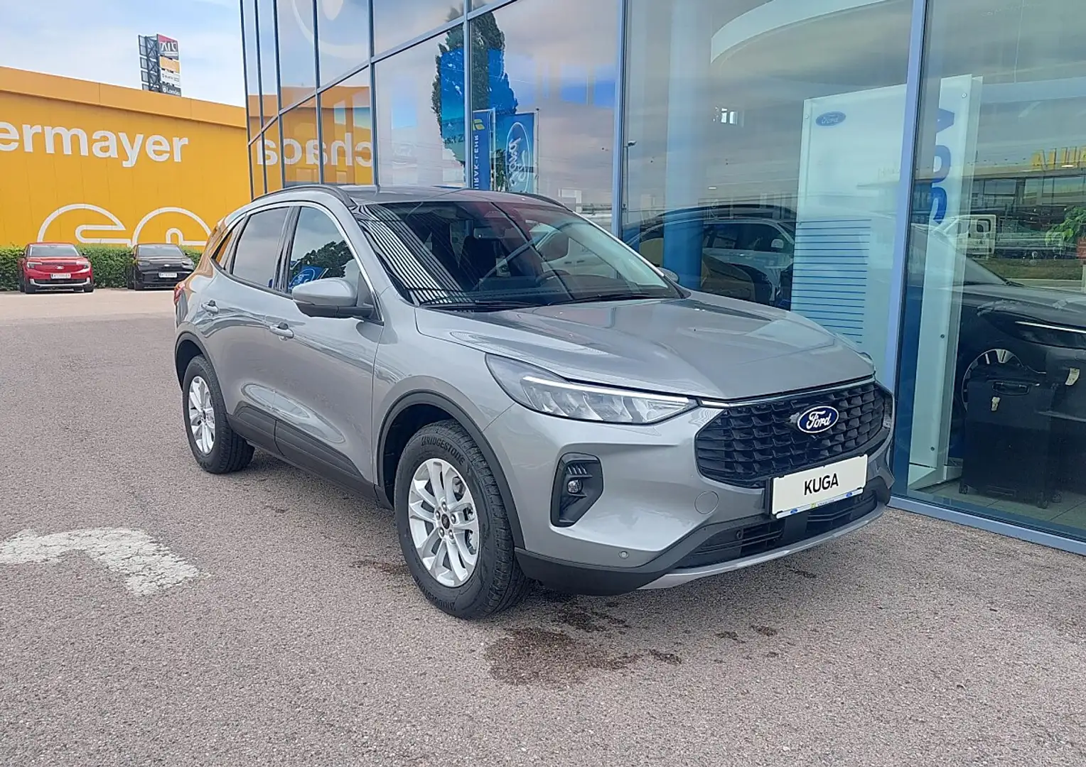 Ford Kuga TIT 5D 1.5L 150 M6 FWD Silber - 1