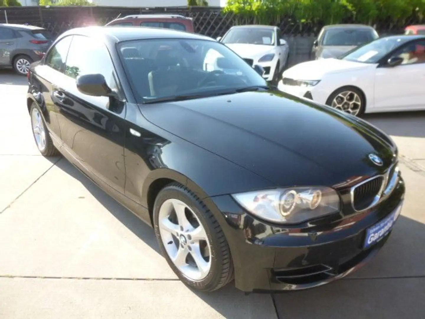 BMW 118 1 Coupe 118d/Klima/Xenon/SitzHeiz/PDC Schwarz - 1