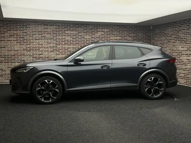 Cupra Formentor view 6