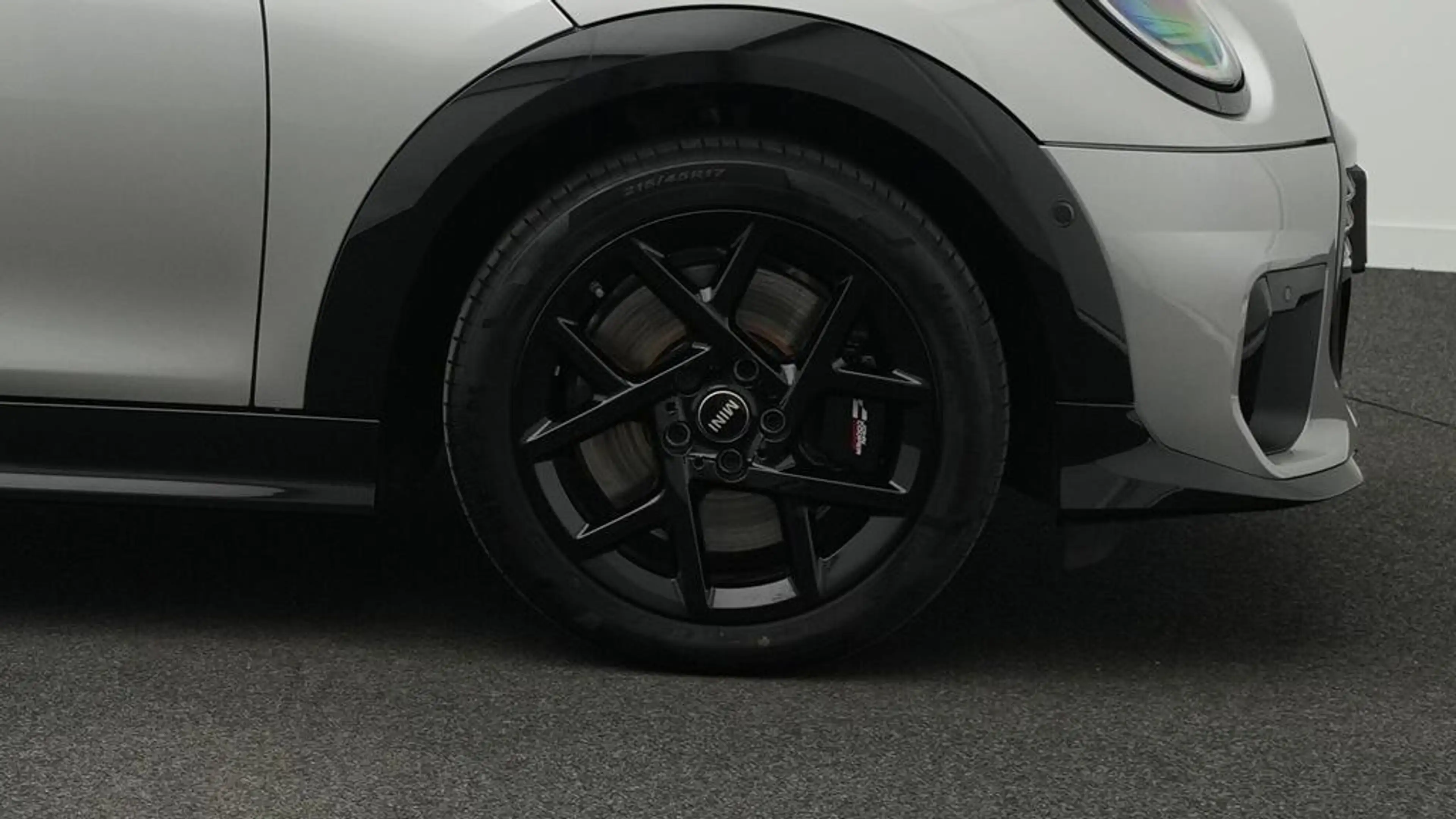 MINI Cooper S Cabrio John Cooper Works Trim — photo 13