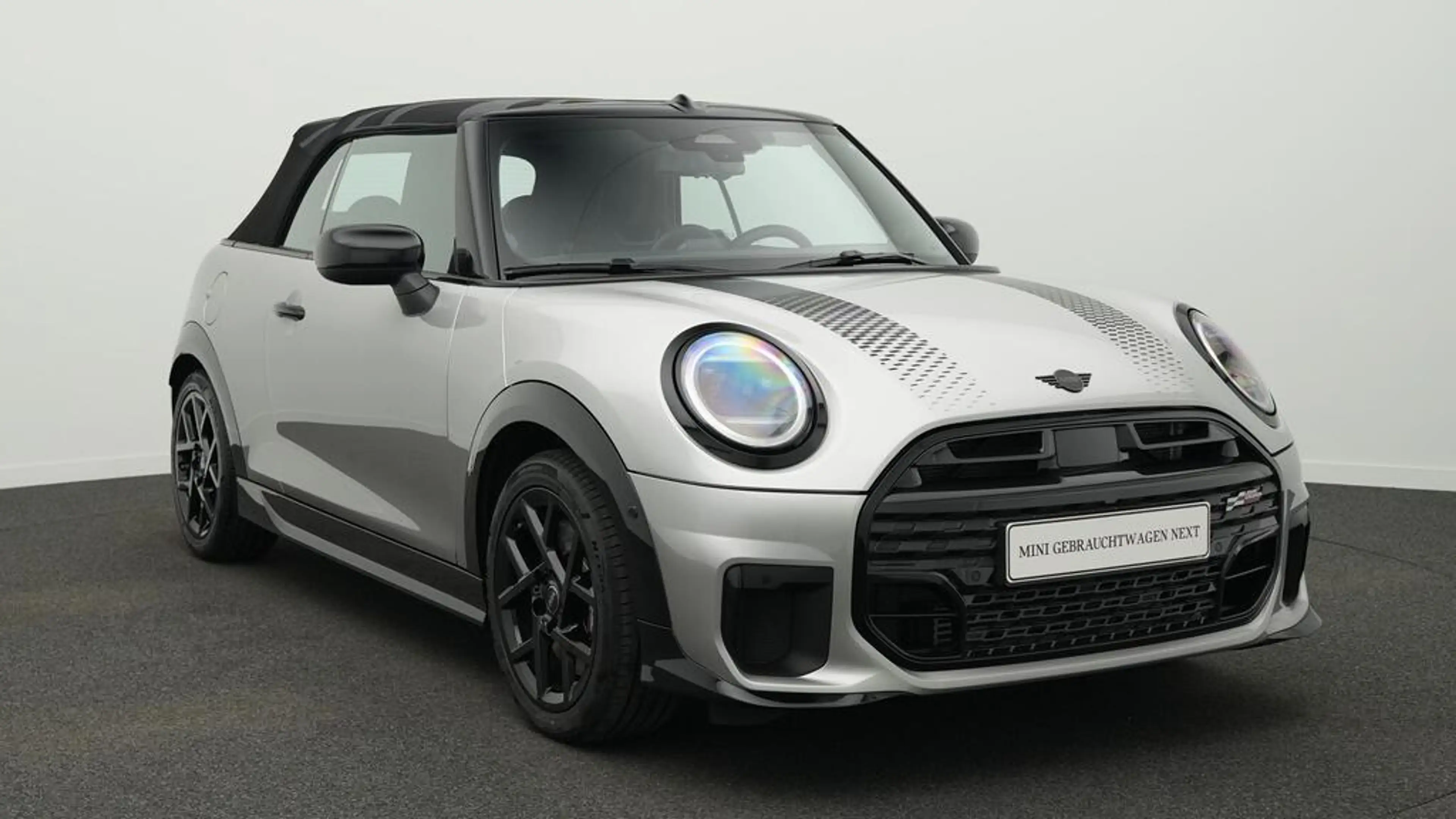 MINI Cooper S Cabrio John Cooper Works Trim — photo 15