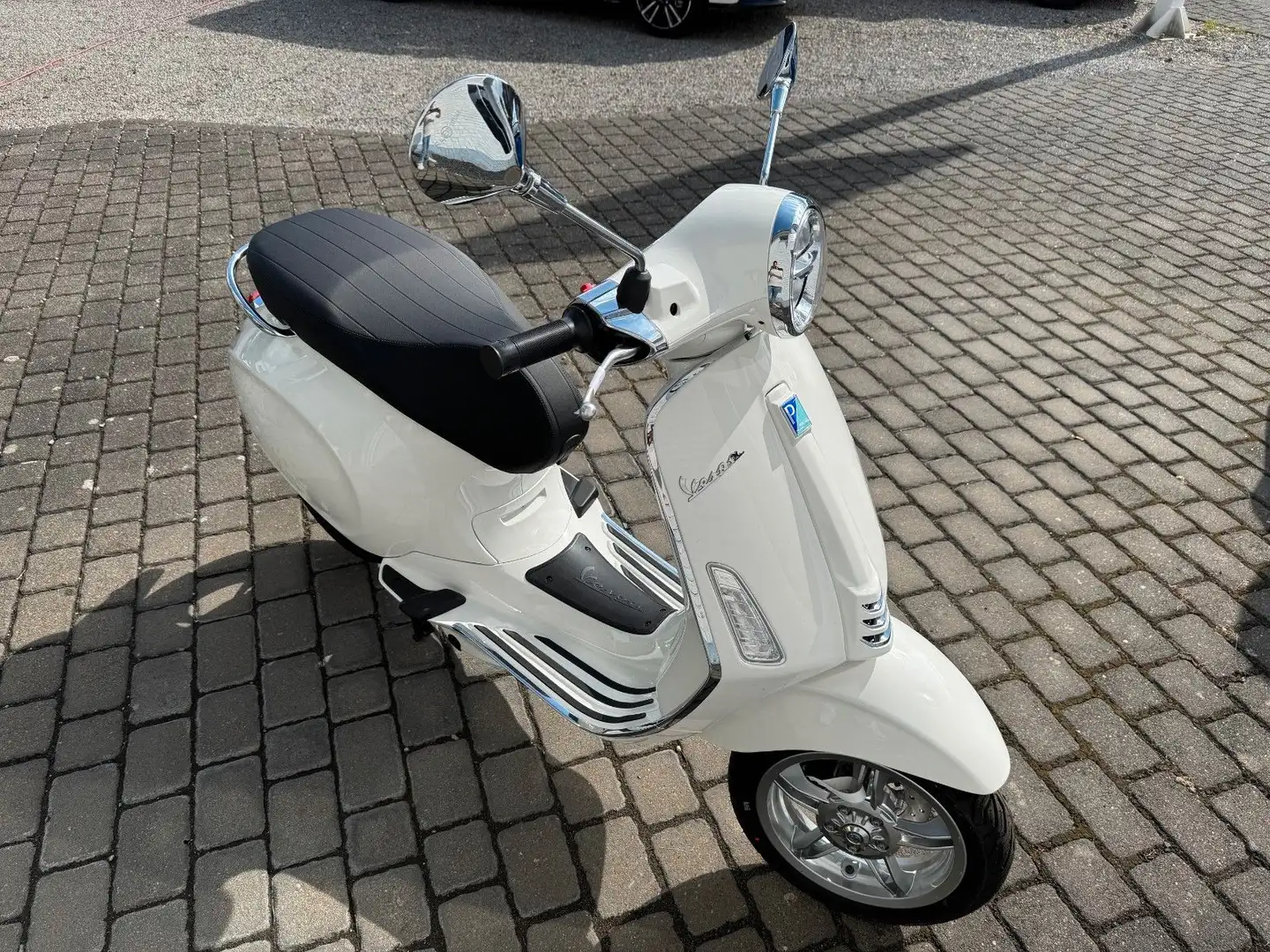 Vespa Primavera Elettrica 45 km/h Verde - 2