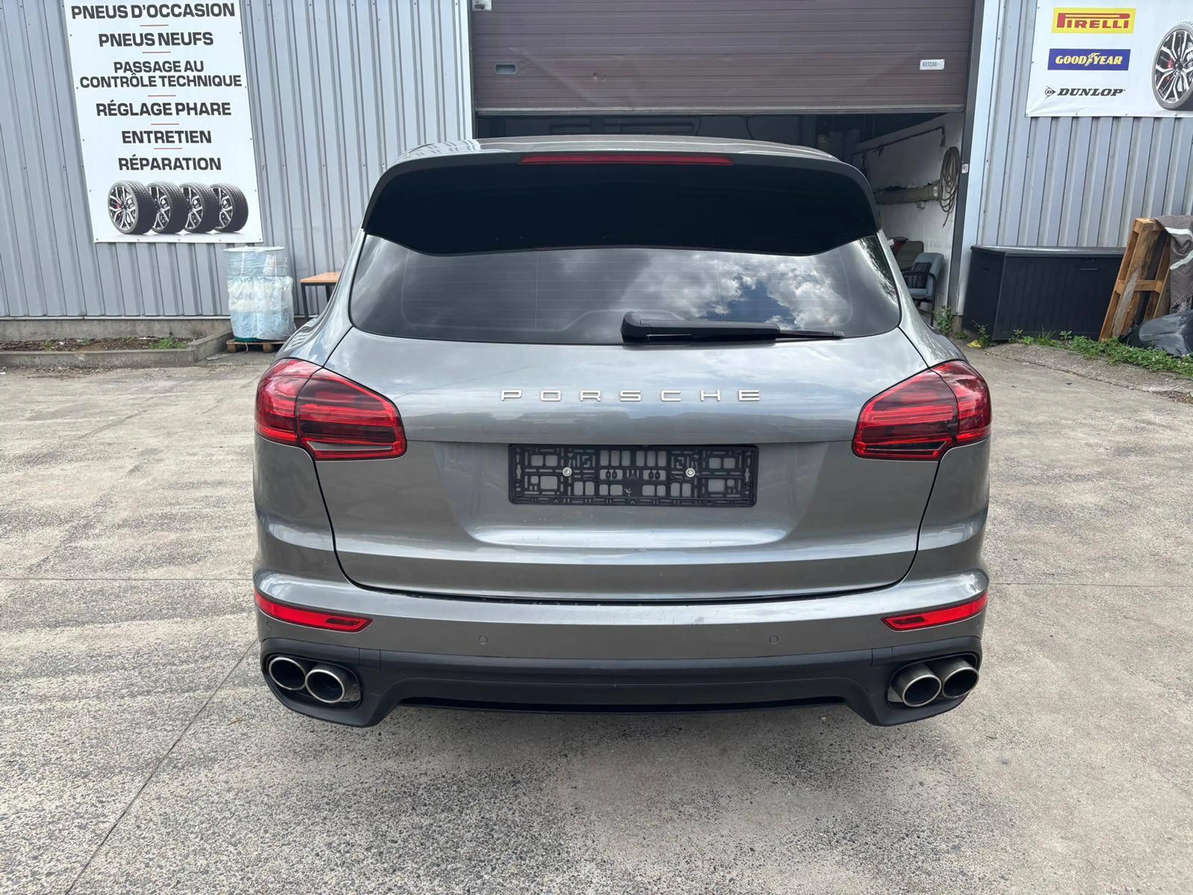 Porsche Cayenne Cayenne 3.0i V6 PHEV S Tiptronic S (306 kW) — photo 4