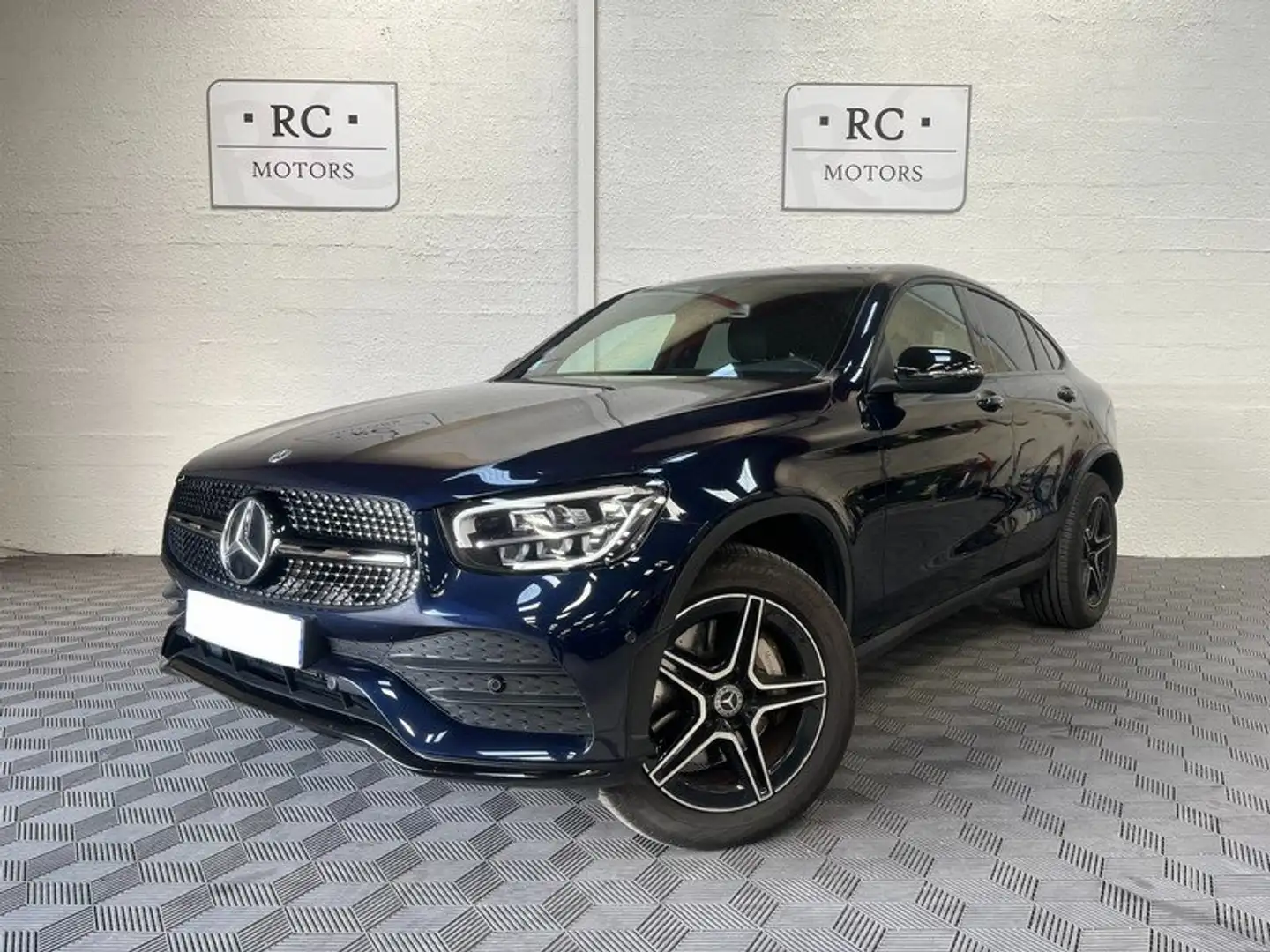 Mercedes-Benz GLC 300 e AMG Line *Cam *FullLED *PkSport *JA19 *FRANCE Bleu - 1