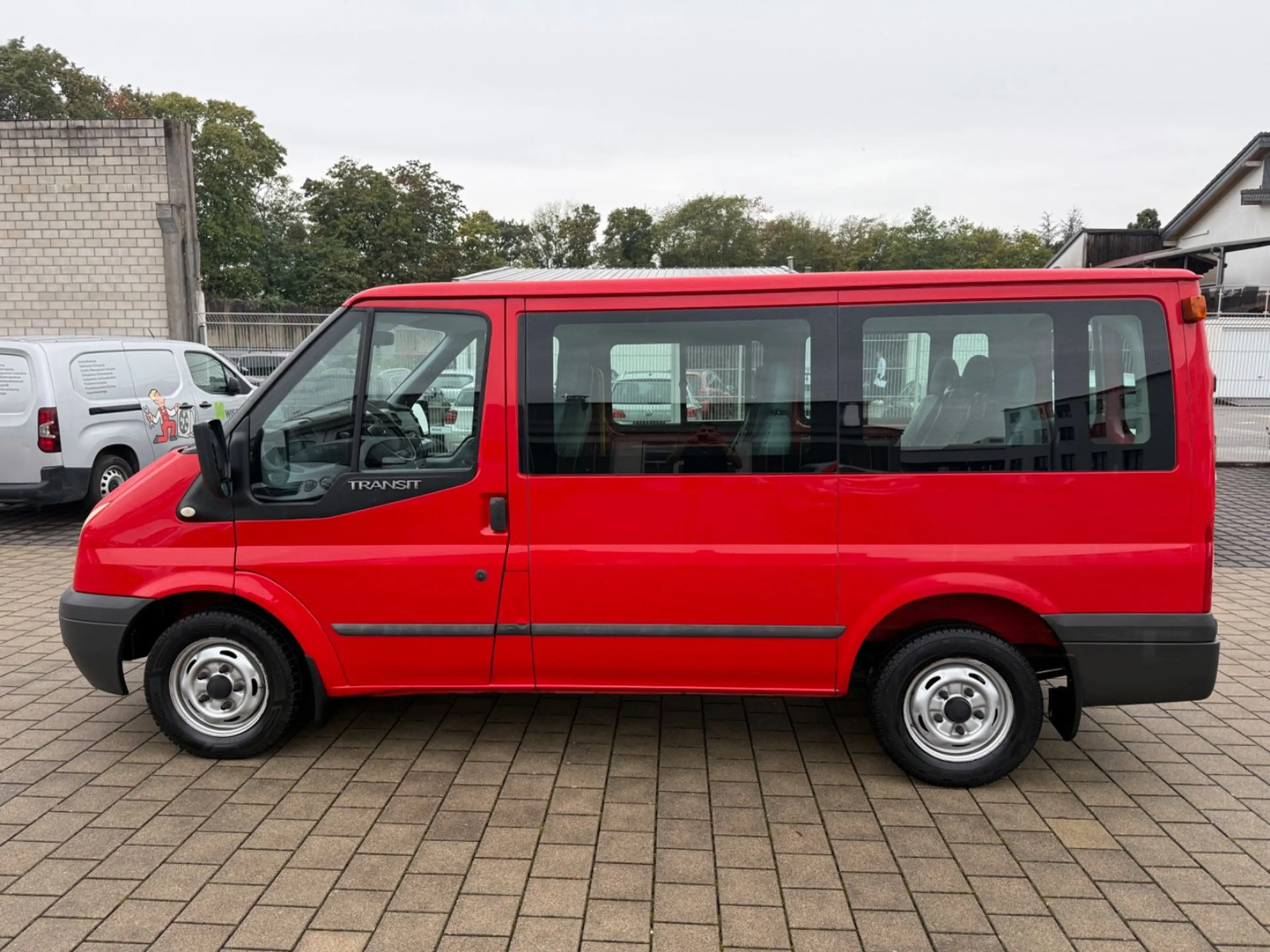 Ford Transit Kombi FT 280 K  9 SITZER PDC TOP ZUSTAND — photo 8