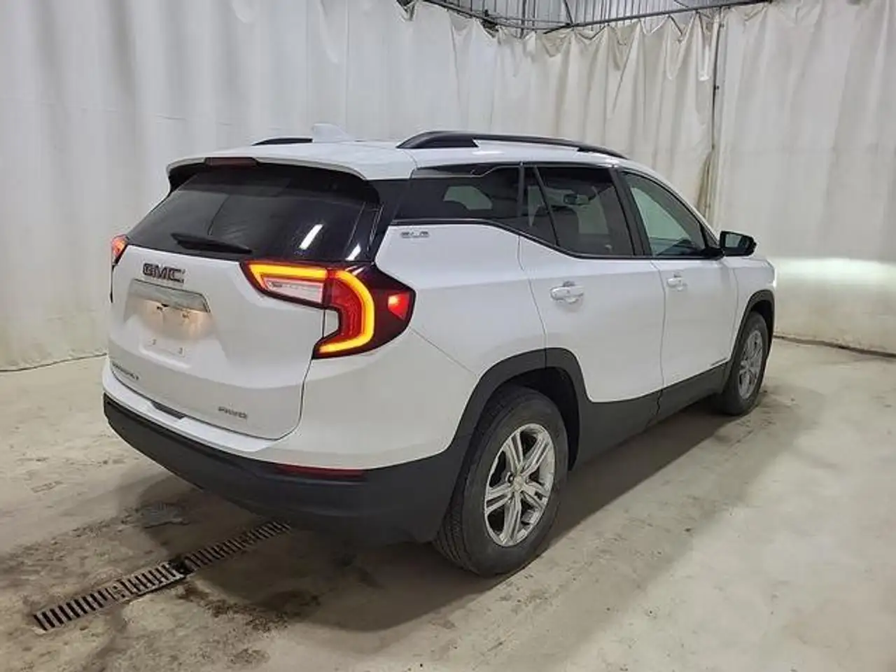 GMC Terrain снимка GMC Terrain