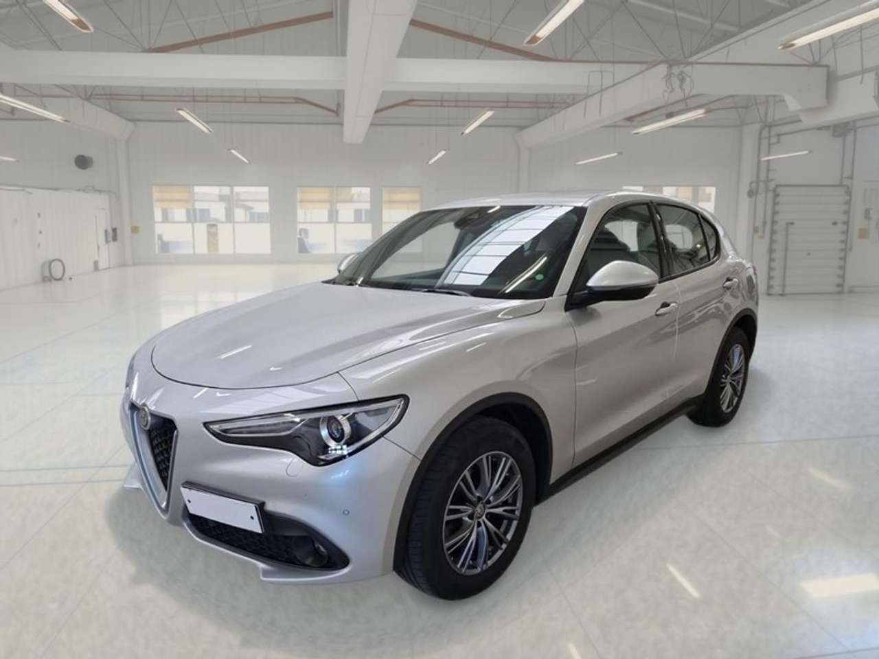 Alfa Romeo Stelvio 2.2 Turbo Diesel 160CV Business AT8 RWD