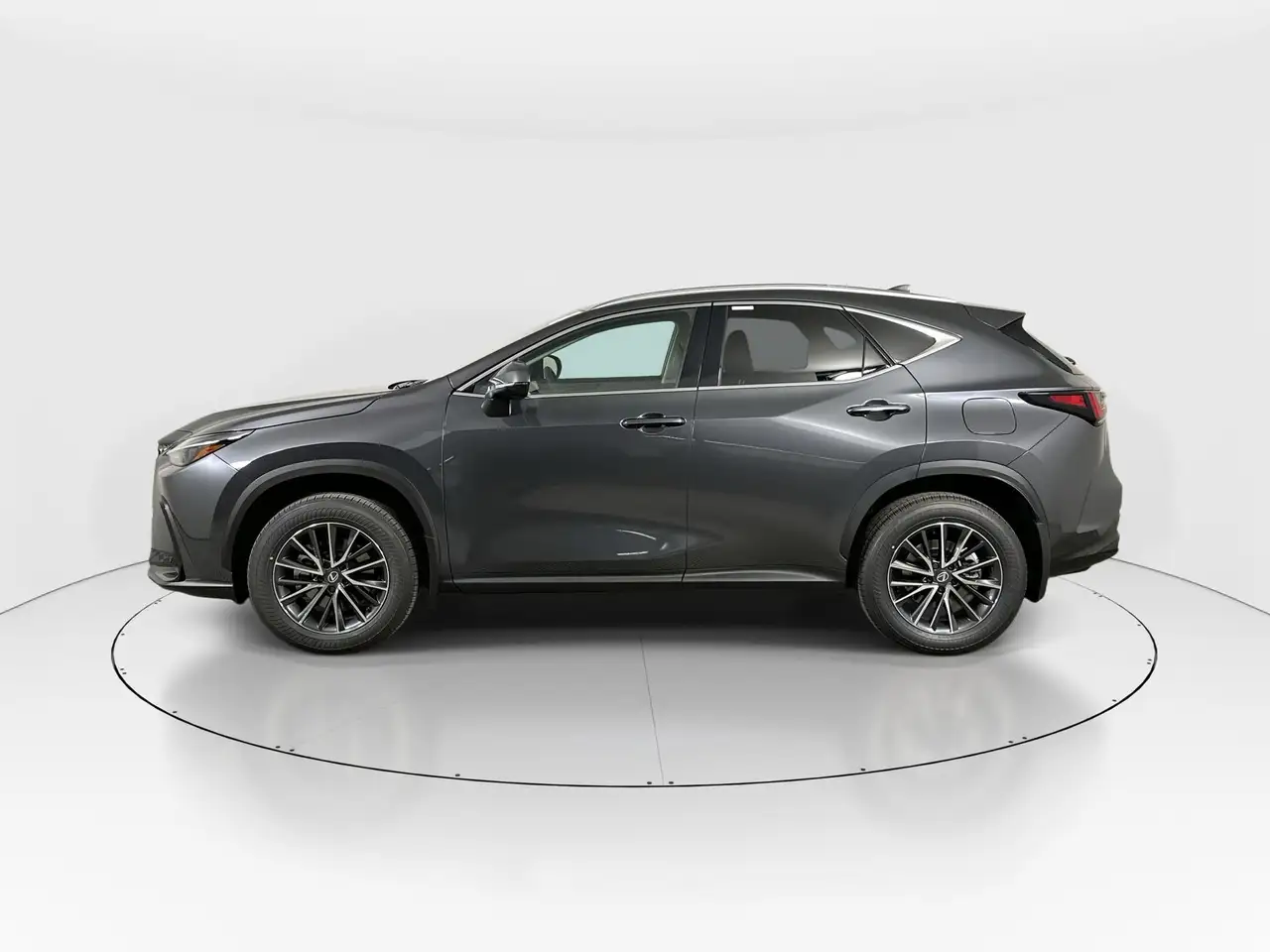 Lexus NX снимка Lexus NX