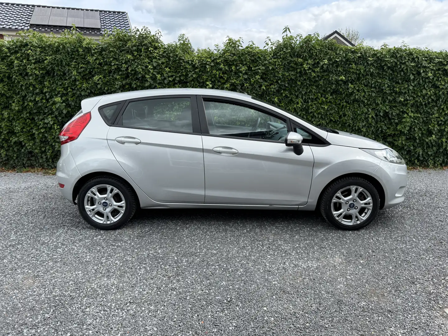 Ford Fiesta 1.25 Limited | Airco | Elekt. Ramen | LMV | Trekha Grijs - 2