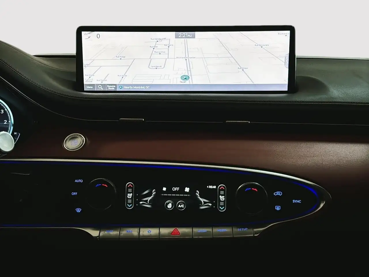 Genesis GV70 снимка Genesis GV70