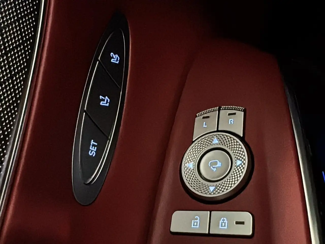 Genesis GV70 снимка Genesis GV70