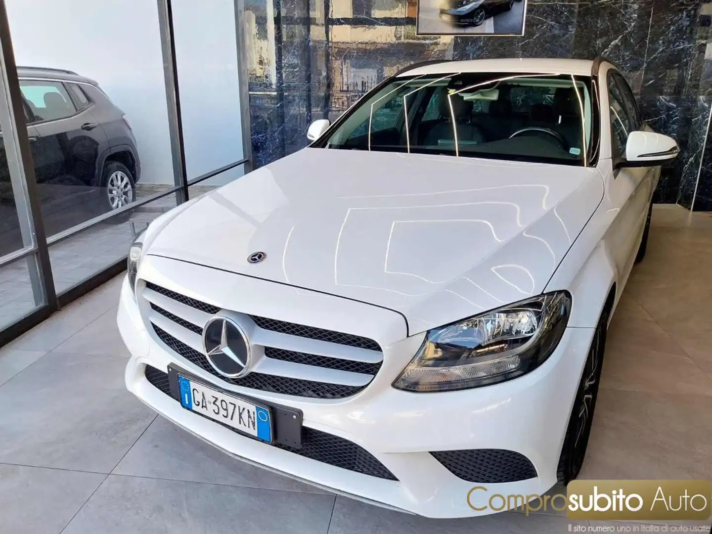 Mercedes-Benz C 200 Auto EQ-Boost Premium Plus (GARANZIA 12 MESI) Bianco - 2