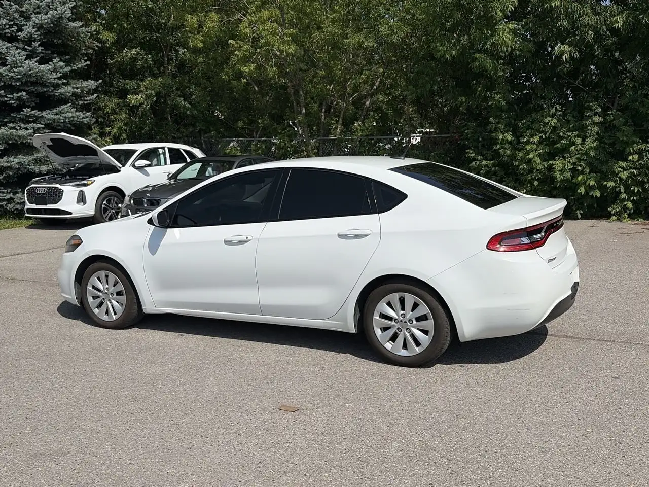 Dodge Dart снимка Dodge Dart