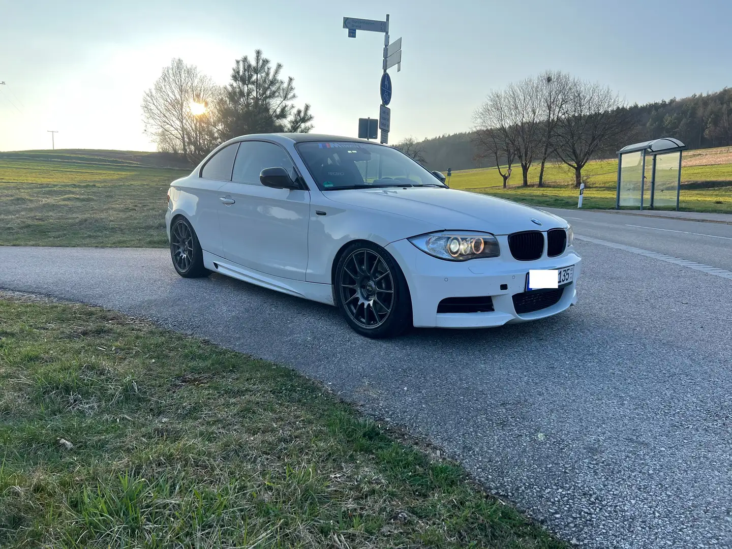 BMW 135 135i Coupe DKG H&K Recaro 4Punkt Gurte TOP Zustand Alb - 1