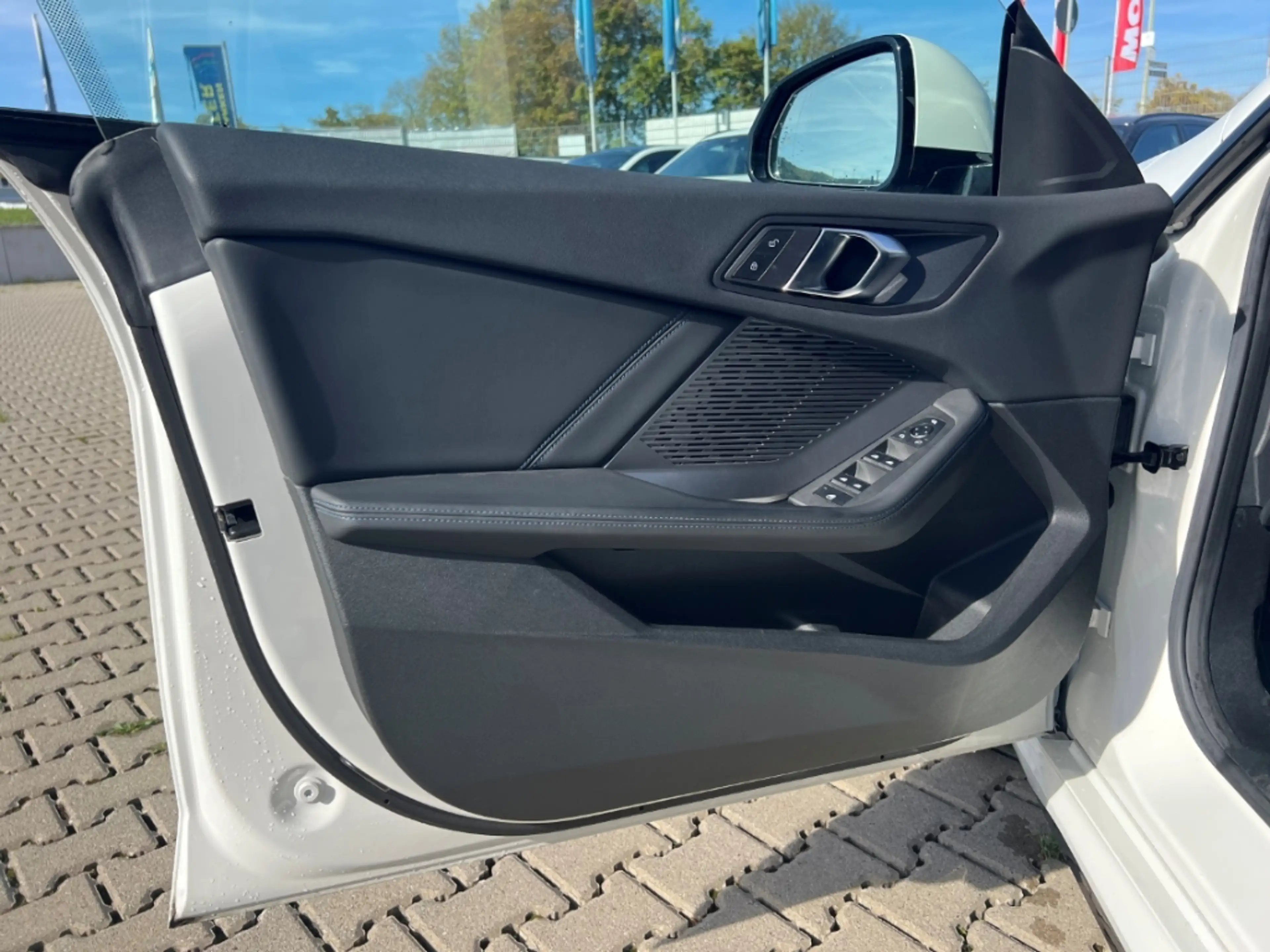 BMW 220 Gran Coupe Sportpaket AD Navi Digitales Cockpit LE — photo 15