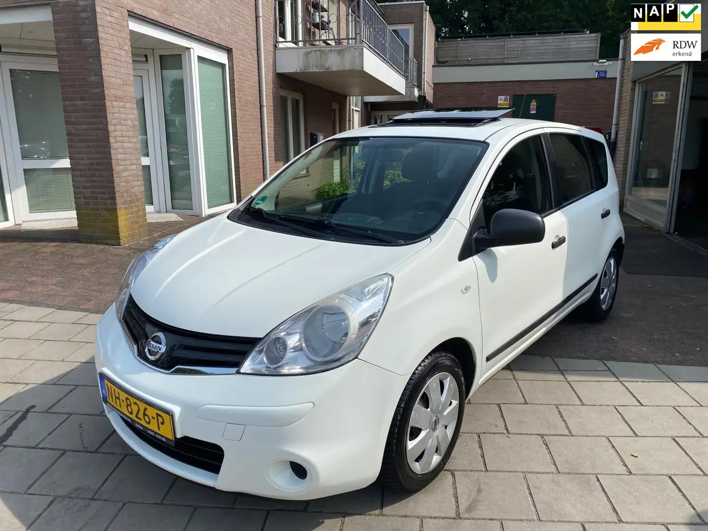 Nissan Note 1.4 Connect Edition SCHUIFDAK AIRCO EL RAMEN 15242 Blanc - 1