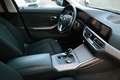 BMW 320 d xDrive Touring 48V Mild-Hybrid Schwarz - thumbnail 14