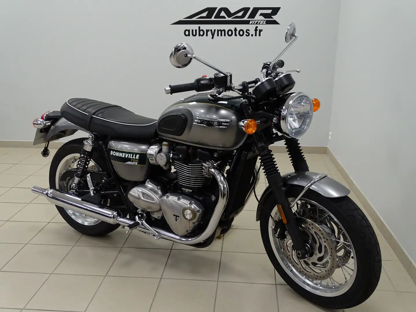 Triumph Bonneville T120 Zöld - 2