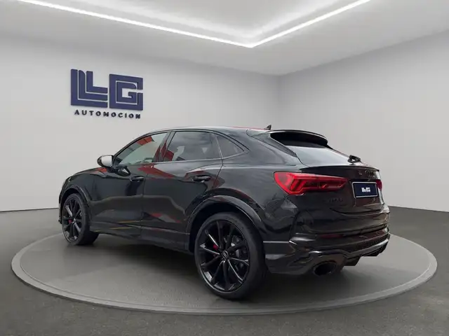 Audi RS Q3 view 6