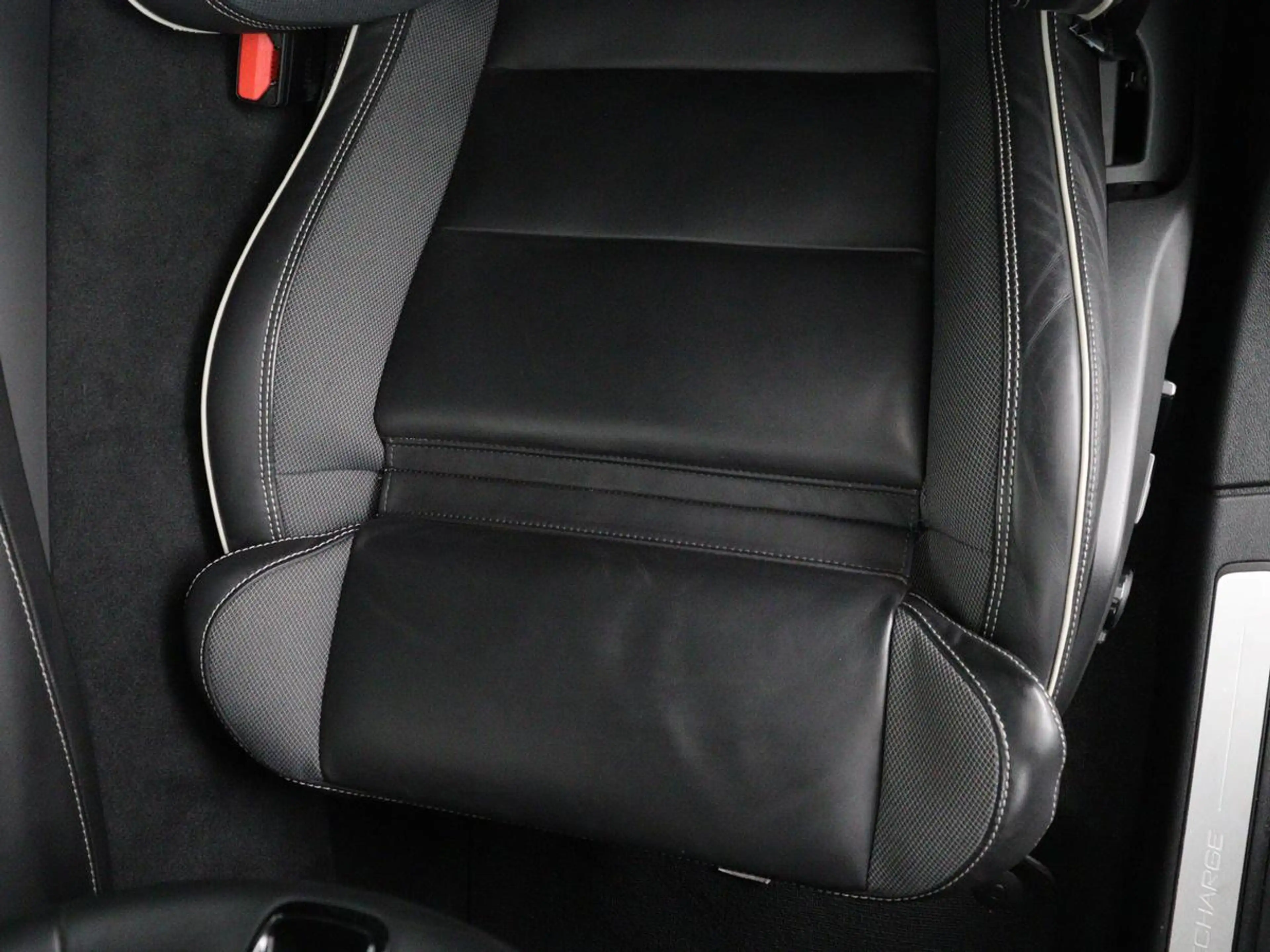 Volvo S60 2.0 Recharge T6 AWD Core | SOH 97,5% | Panoramadak — photo 7
