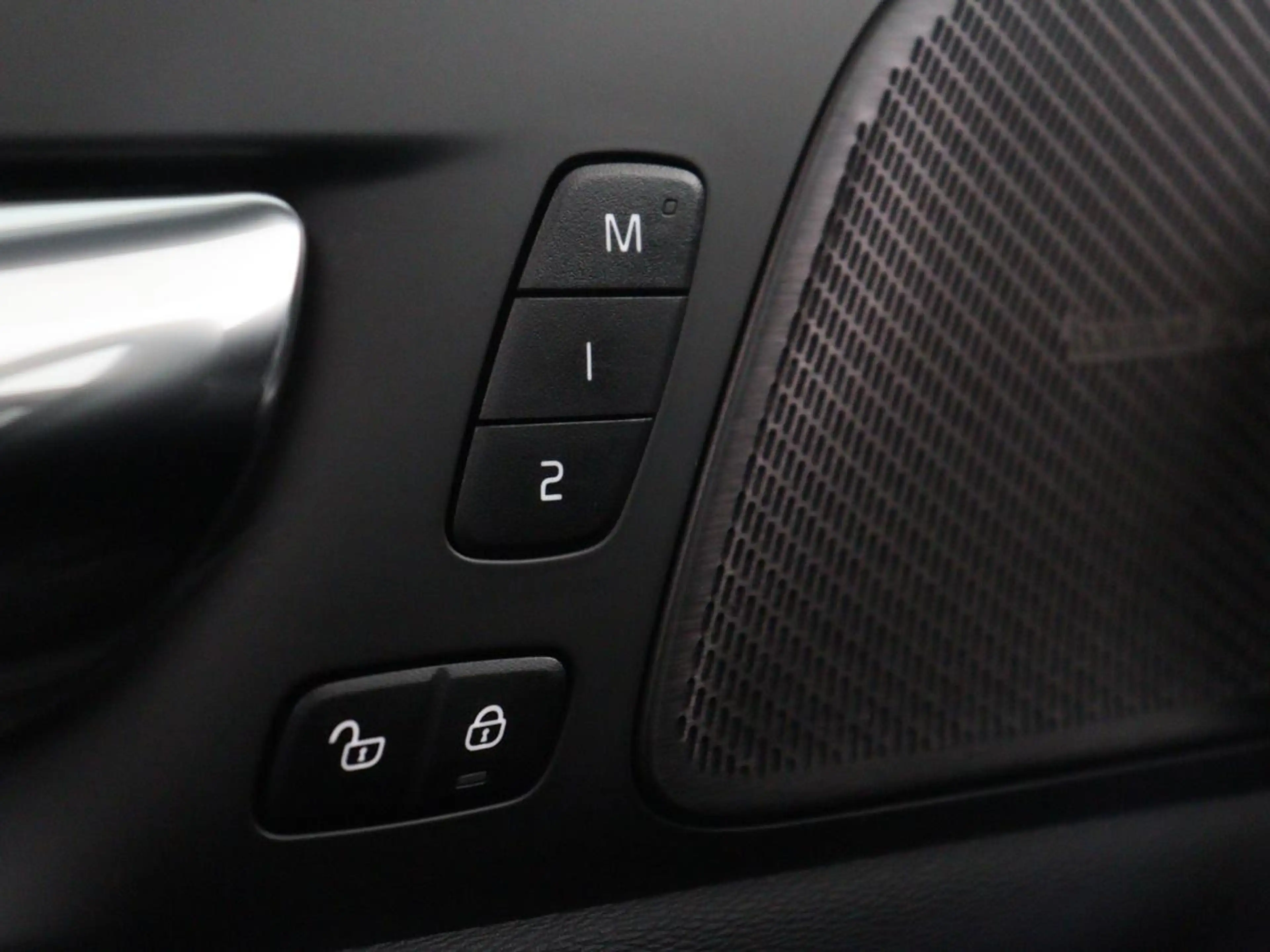 Volvo S60 2.0 Recharge T6 AWD Core | SOH 97,5% | Panoramadak — photo 42