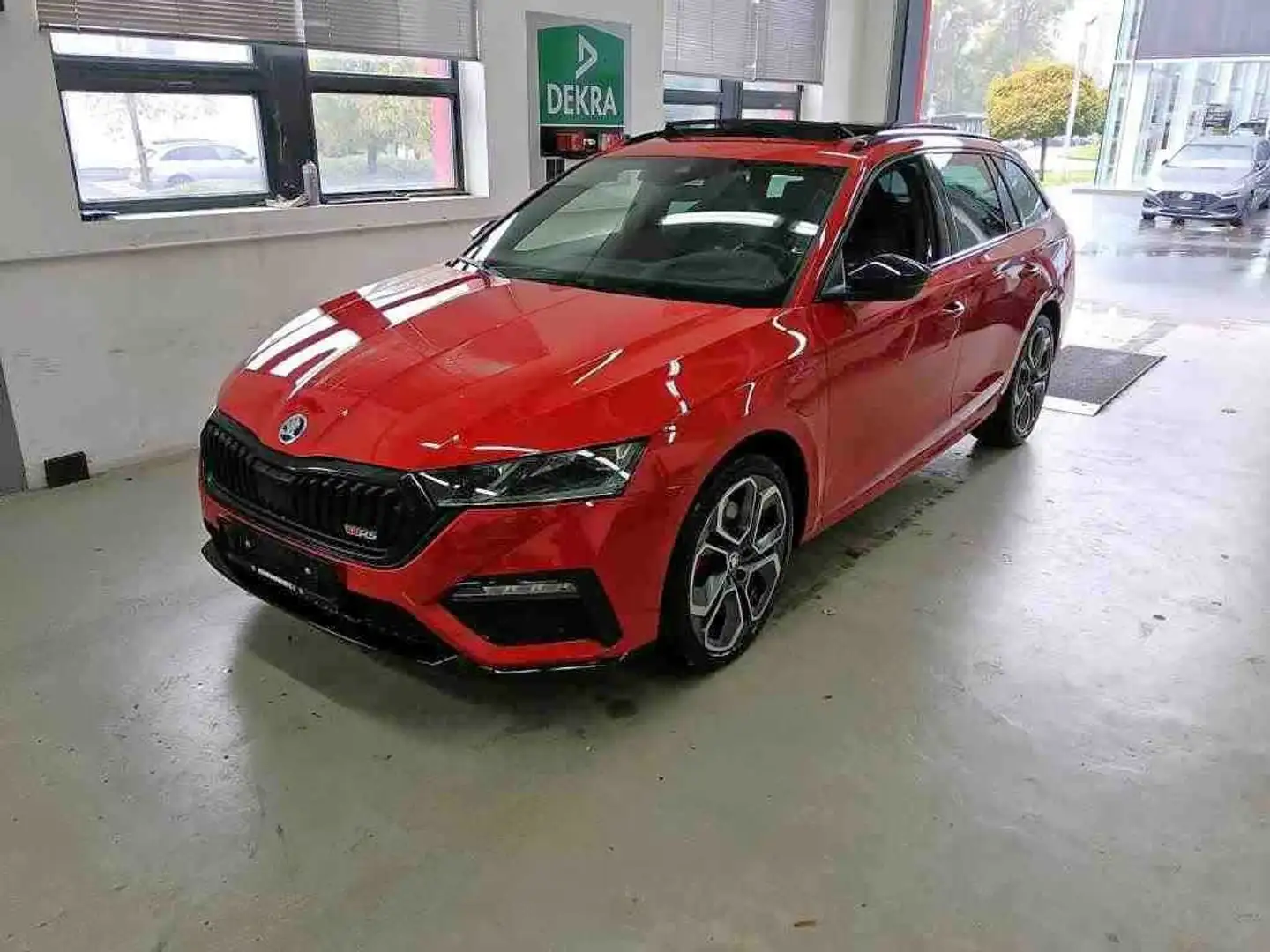 Skoda Octavia Combi RS CHALLENGE iV 245PS PHEV DSG PANO+STANDHZG Rot - 2