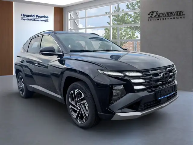 Hyundai Tucson view 2