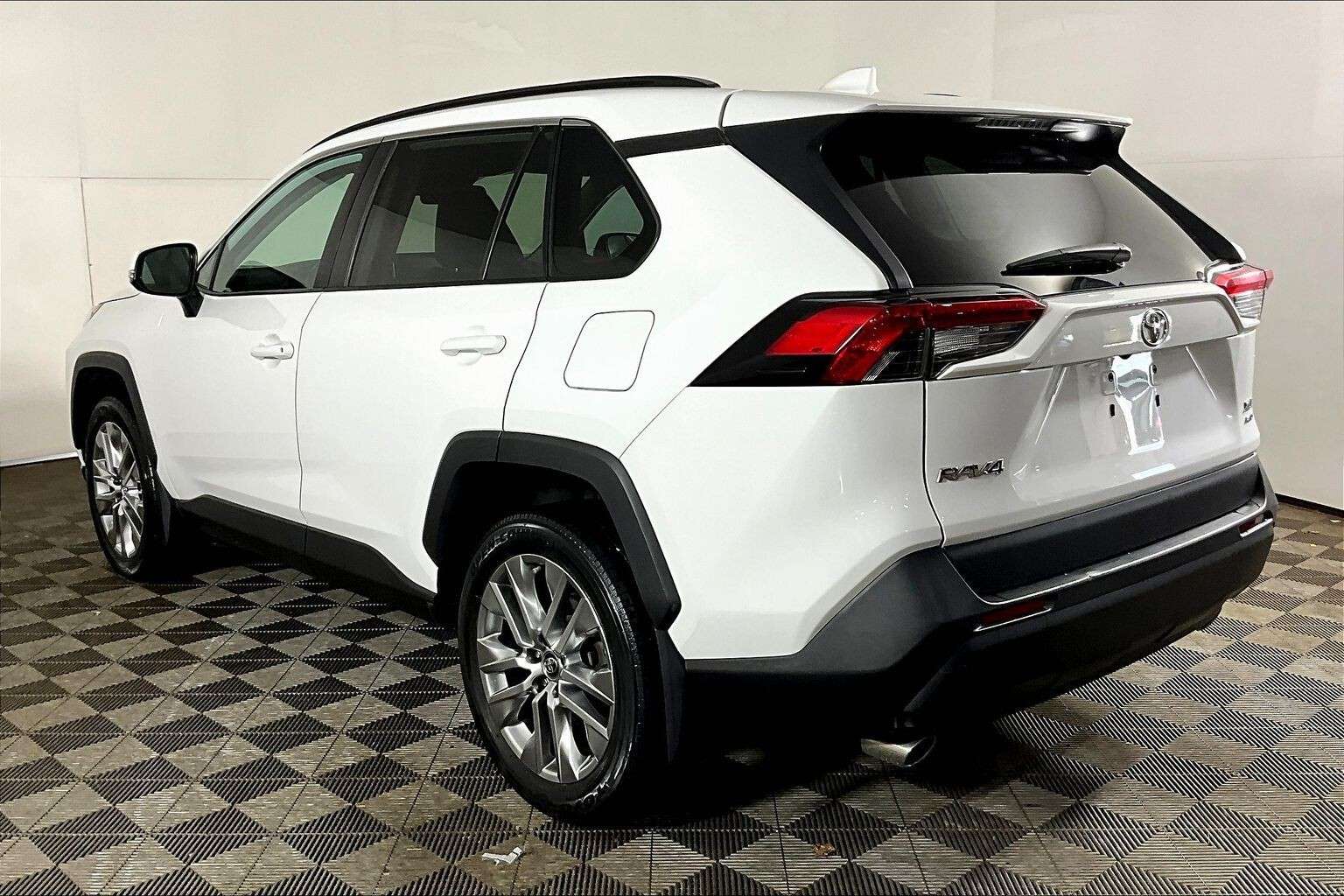 used 2019 Toyota RAV4 car, priced at $27,998