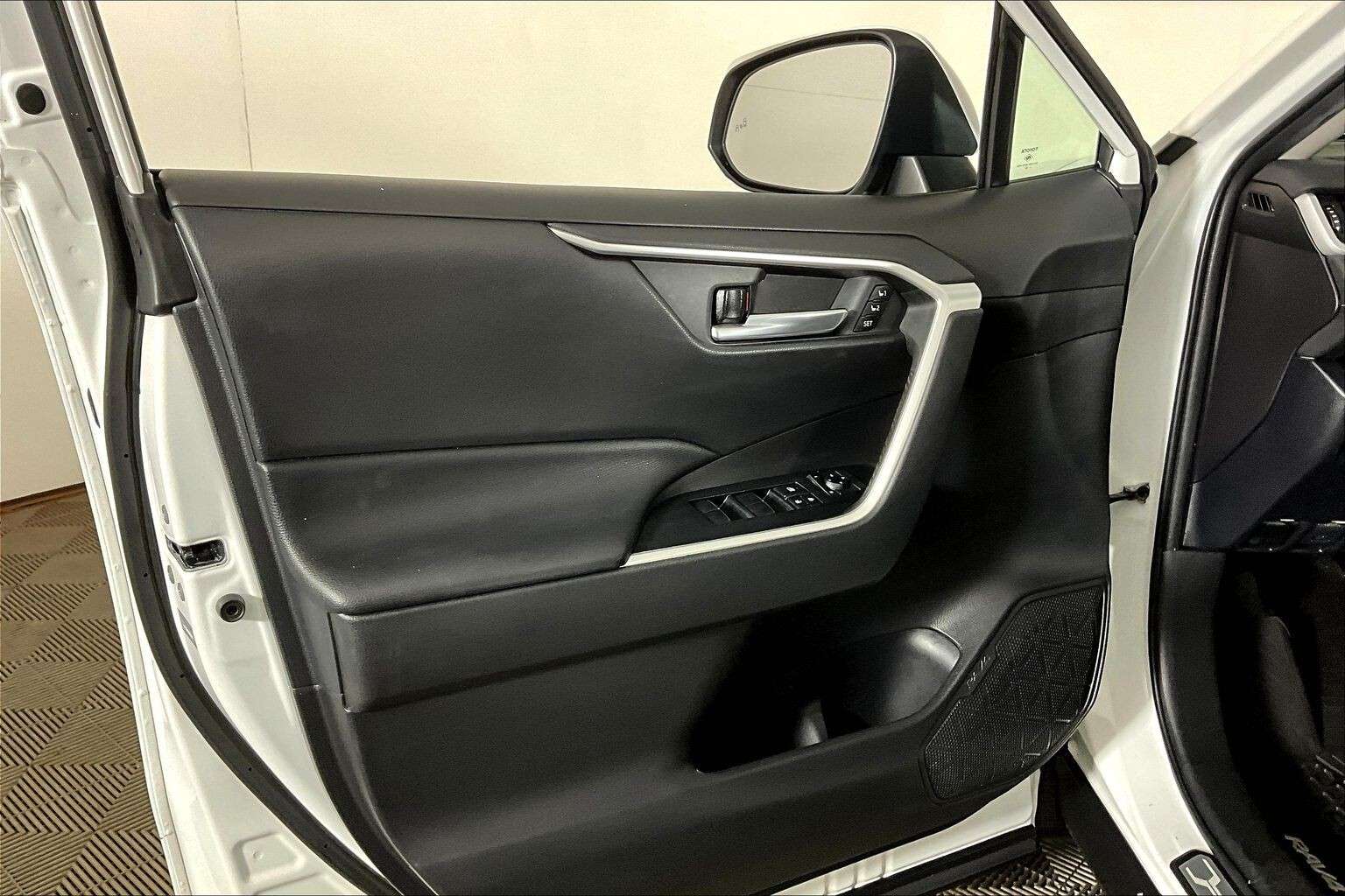 used 2019 Toyota RAV4 car, priced at $27,998