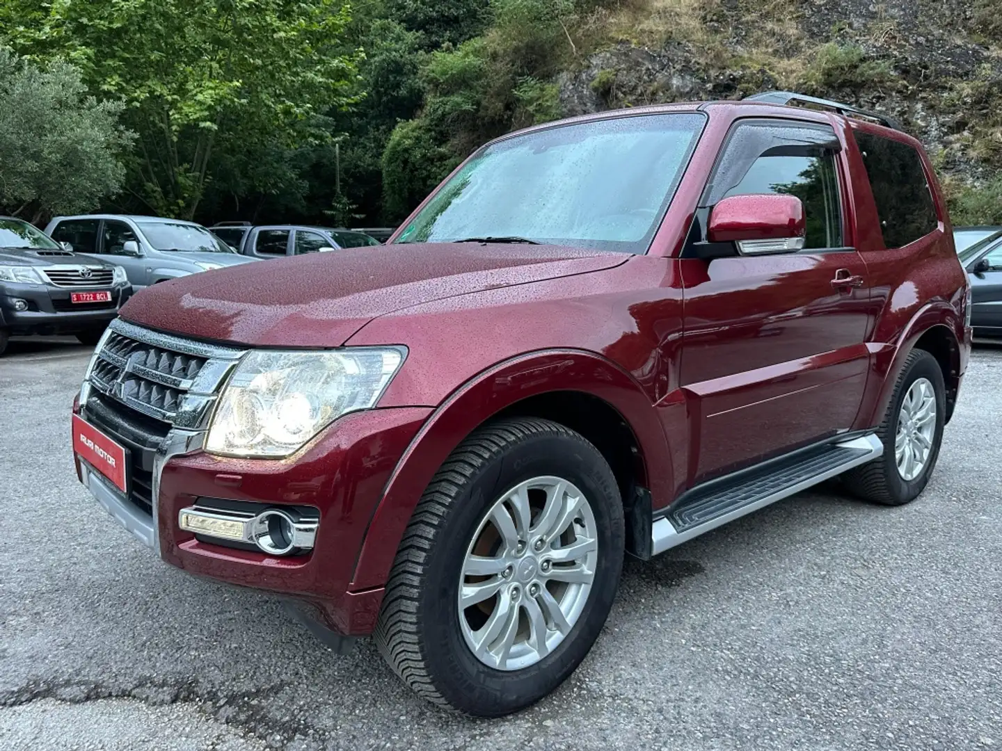 Mitsubishi Montero 3.2DI-D Kaiteki 5AT 190 Lila - 2
