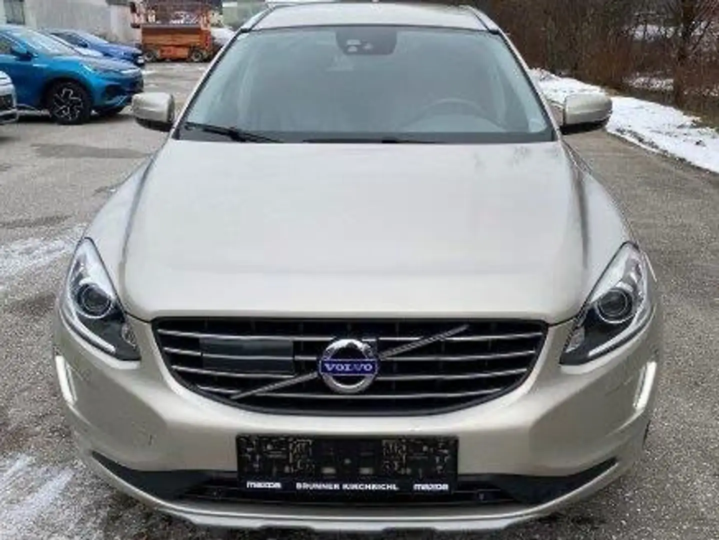 Volvo XC60 XC60 D4 Kinetic AWD Geartronic Kinetic Or - 1