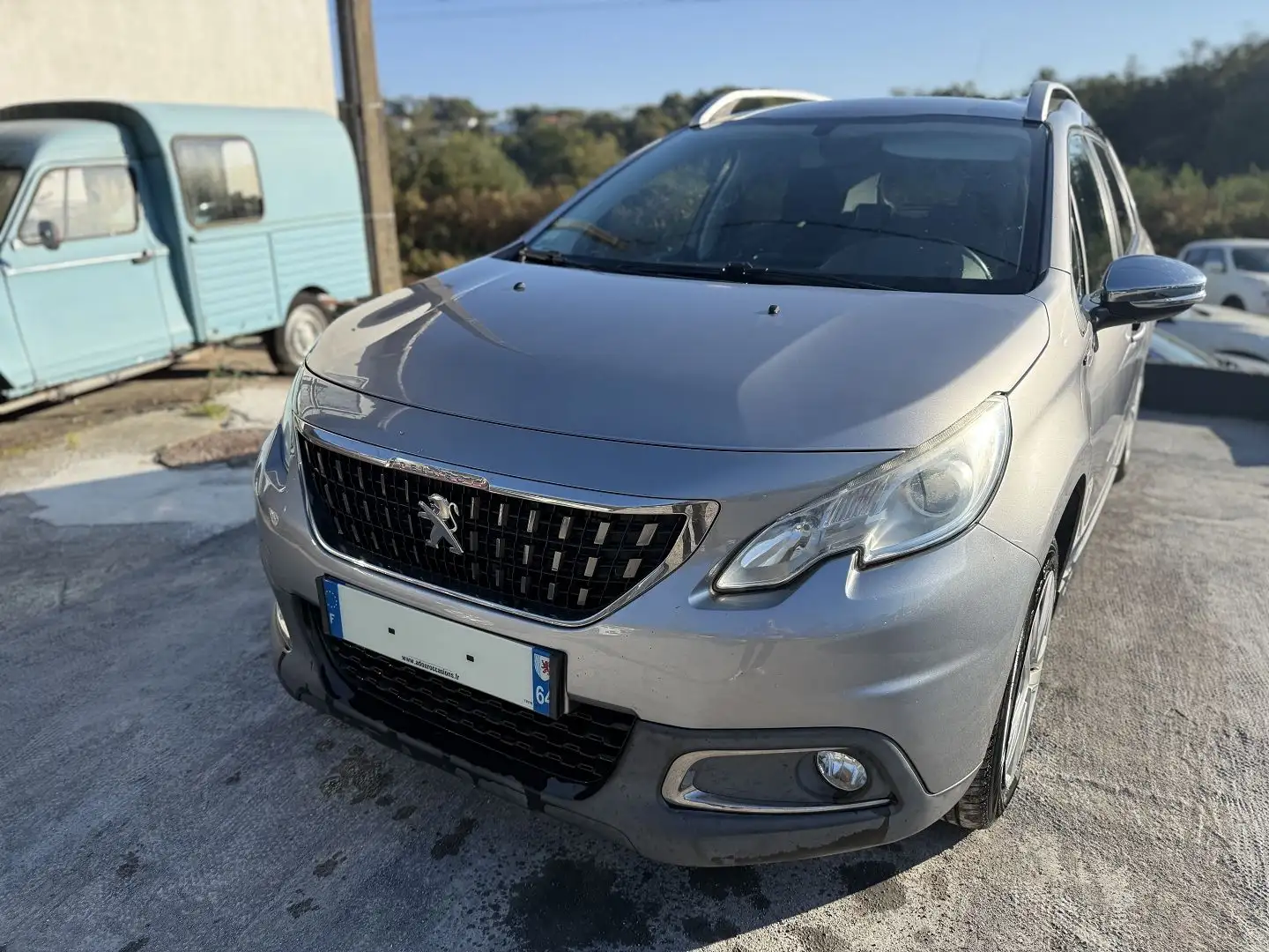 Peugeot 2008 1.6 BLUEHDI 100CH STYLE Gris - 2