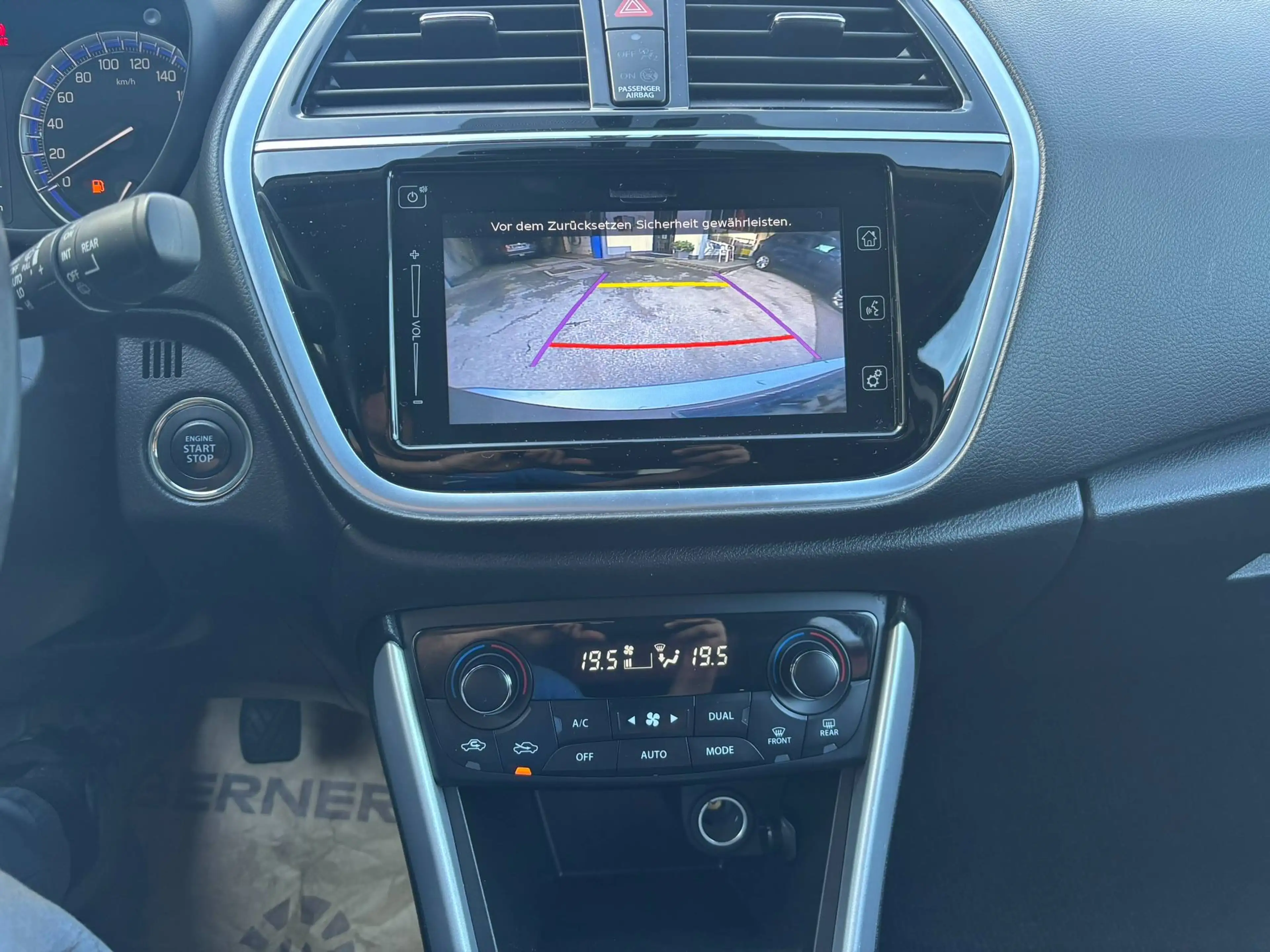Suzuki SX4 S-Cross 1,4 GL DITC Hybrid ALLGRIP Shine — photo 15