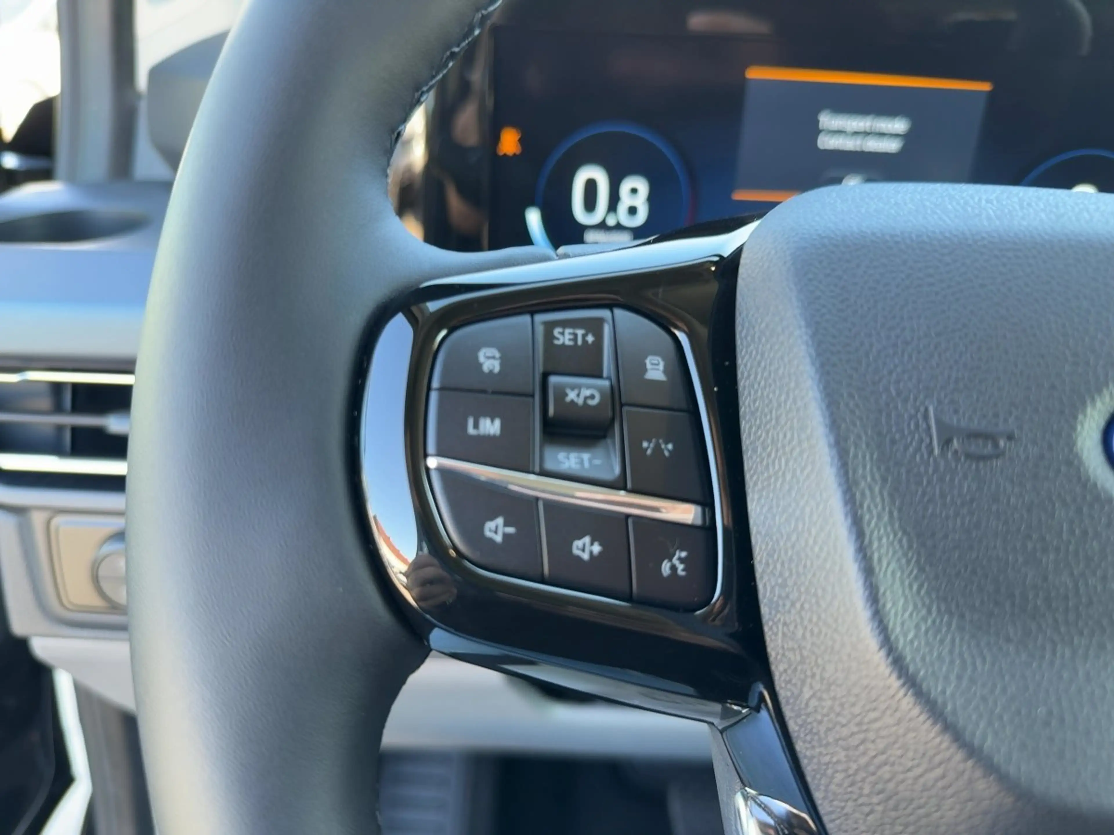 Ford Tourneo Custom Bus 320 L1 Active 125 kW — photo 15
