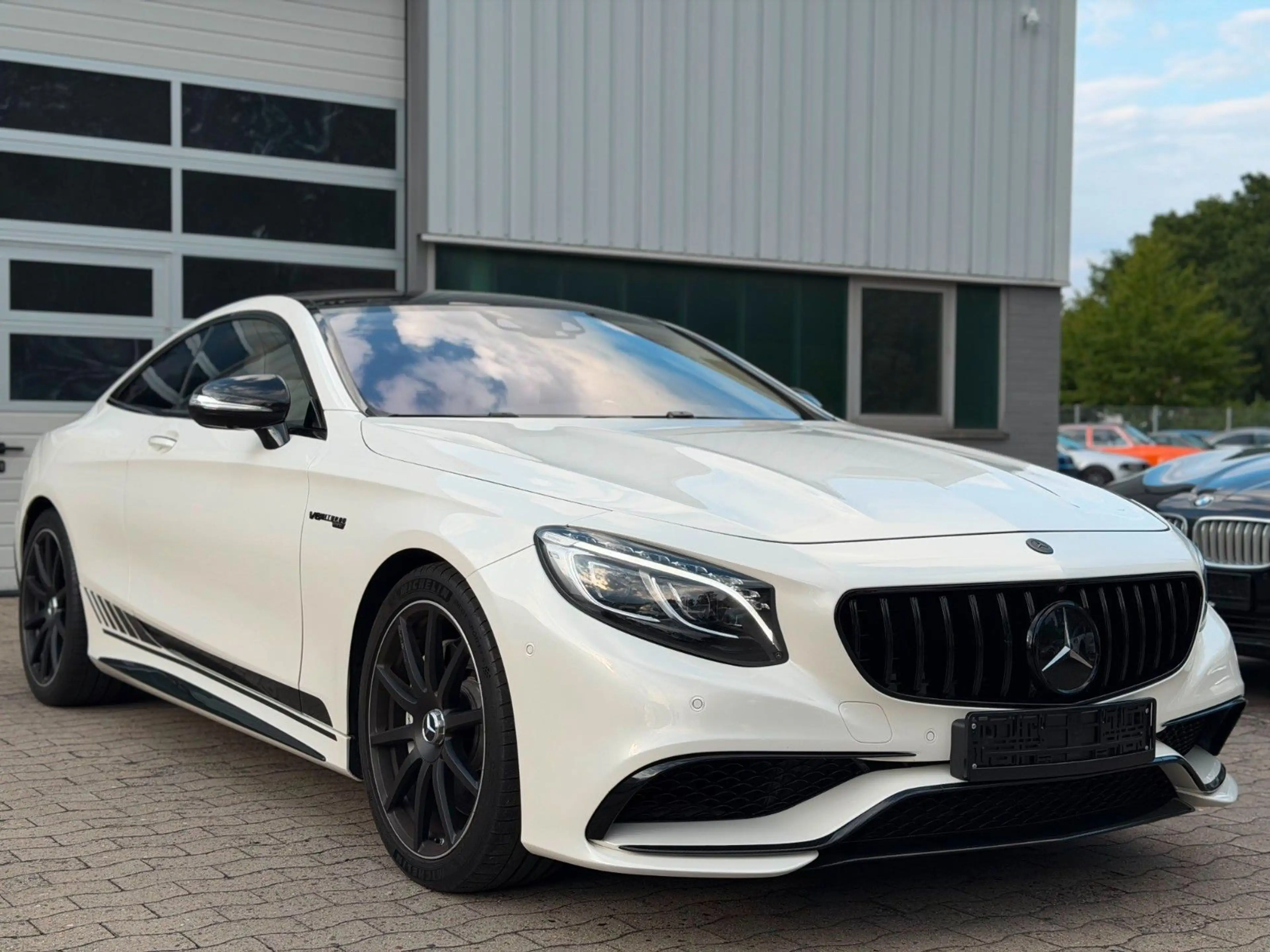 Mercedes-Benz S 63 AMG 4Matic Coupe/Designo/Burmester High-End