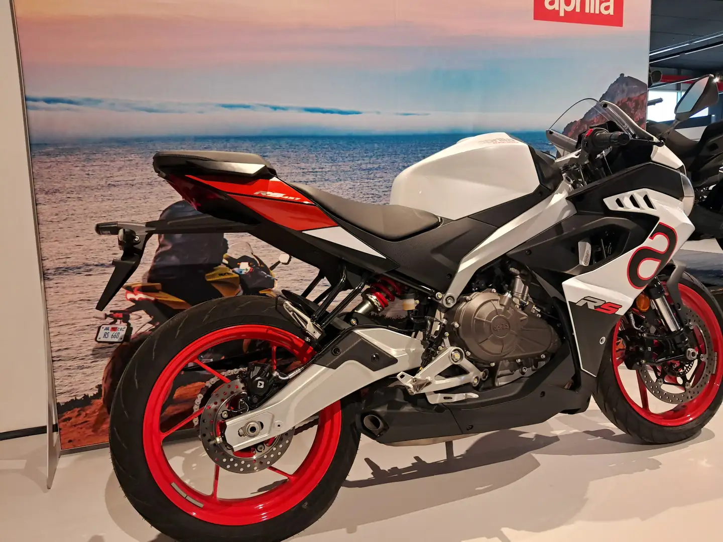 Aprilia RS 457 Fehér - 2