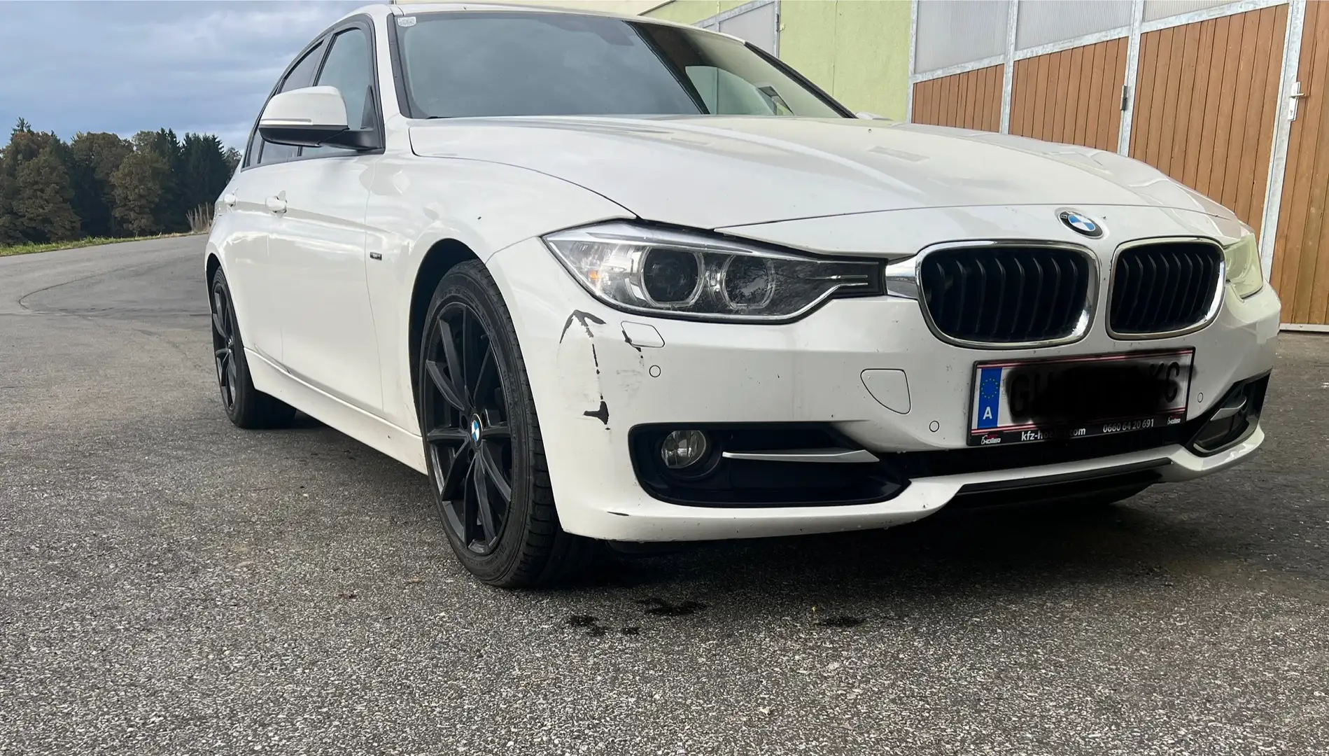 BMW 318 318d Österreich-Paket - 2