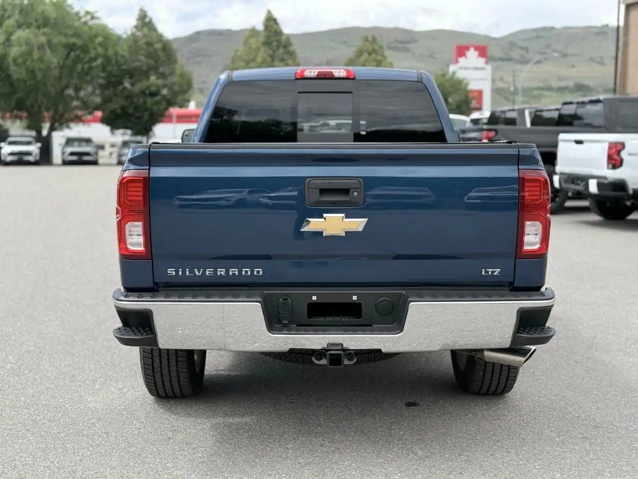 Chevrolet Silverado 1500 снимка Chevrolet Silverado 1500