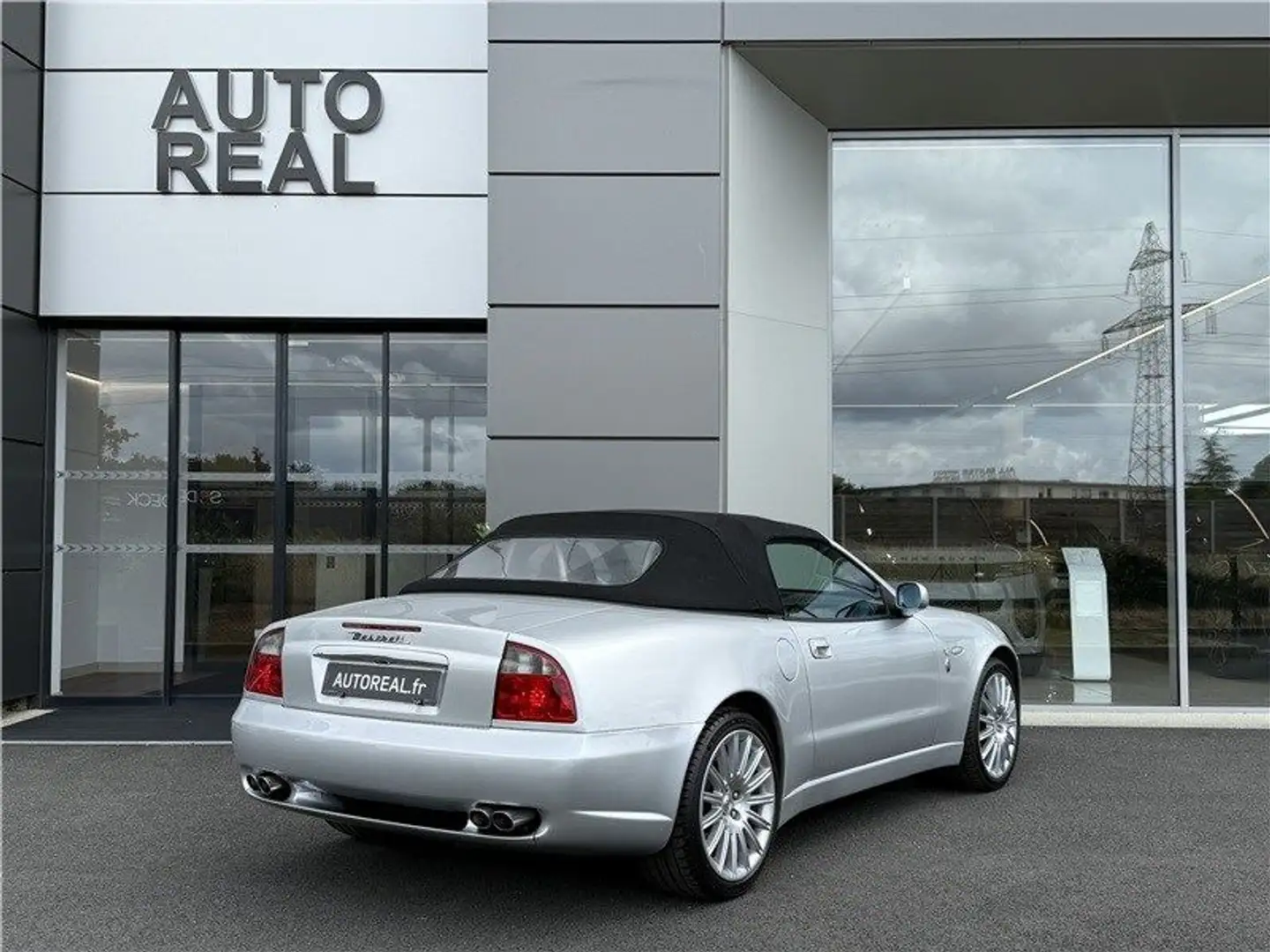 Maserati Spyder Cambiocorsa Gris - 2