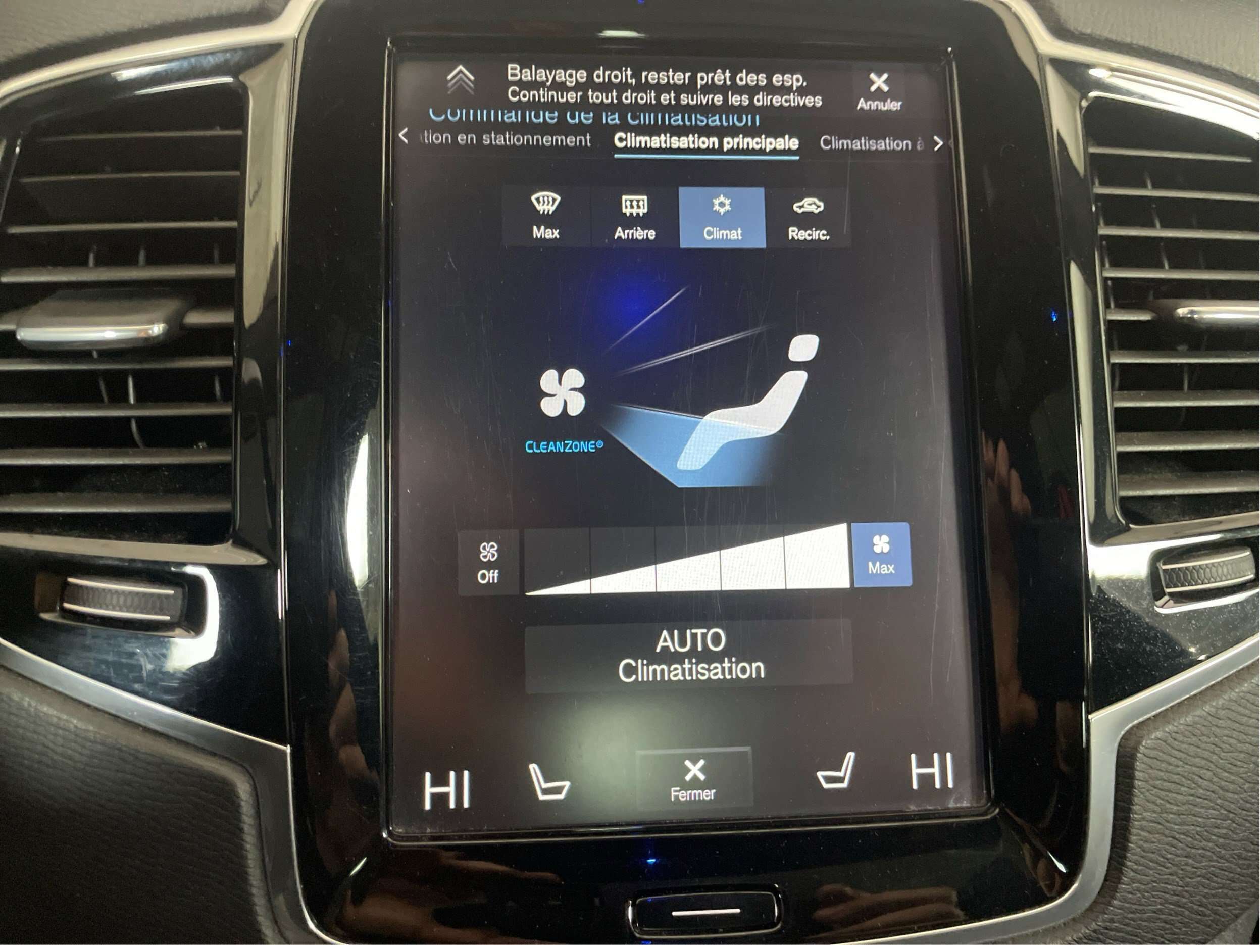 2018 Volvo XC90 T6 R-Design thumb 28