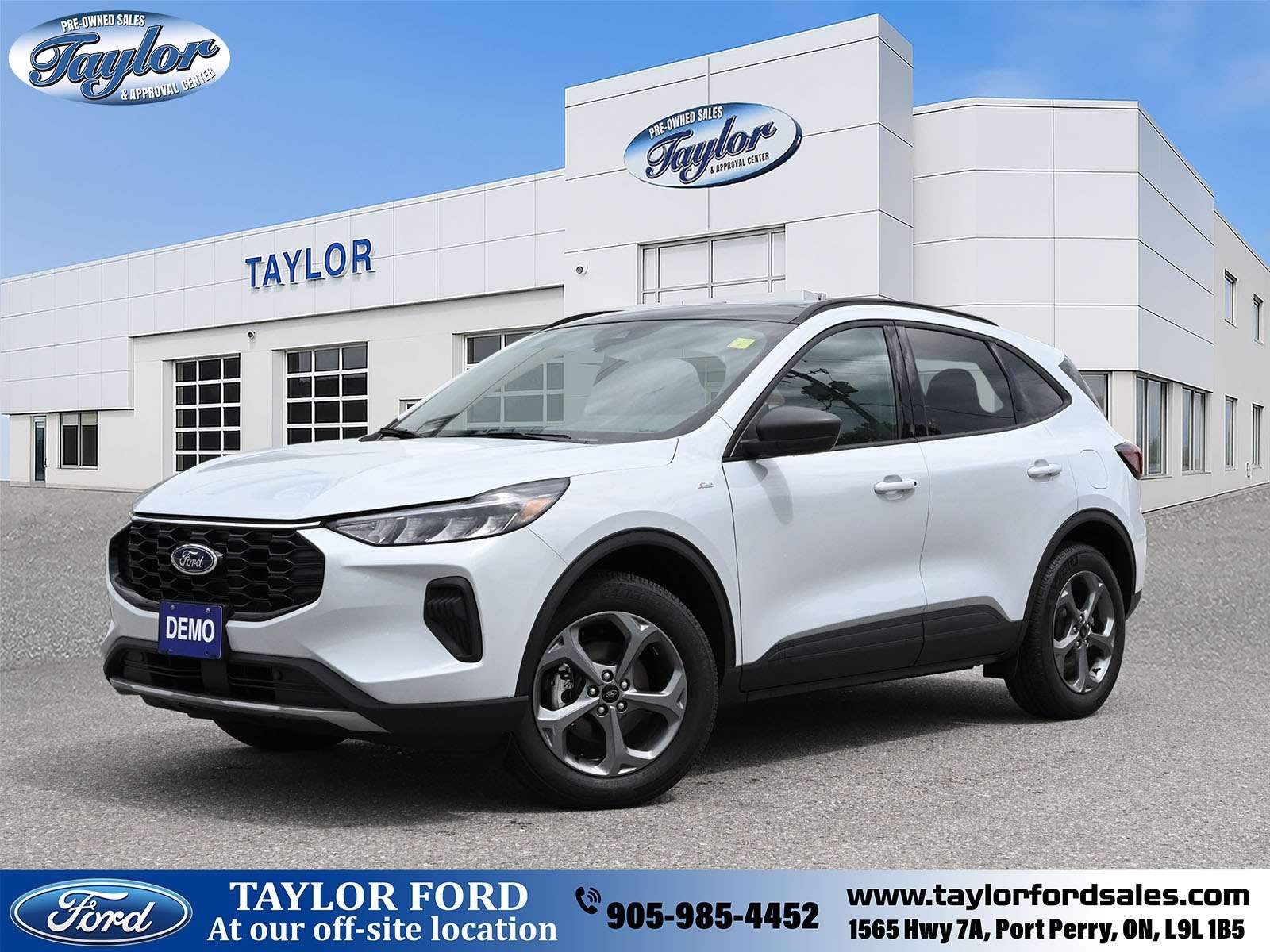 2026 Ford Escape ST-LINE *EXECUTIVE DEMO, PANORAMIC ROOF*