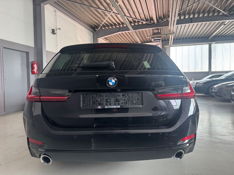 BMW 320 d Touring /Standheizung/LiveCo./Head-Up — photo 5