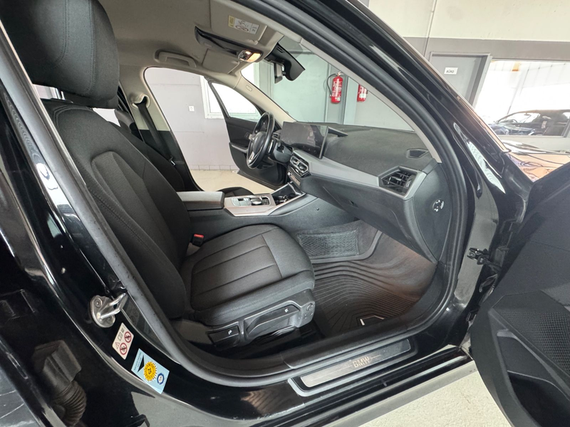 BMW 320 d Touring /Standheizung/LiveCo./Head-Up — photo 11